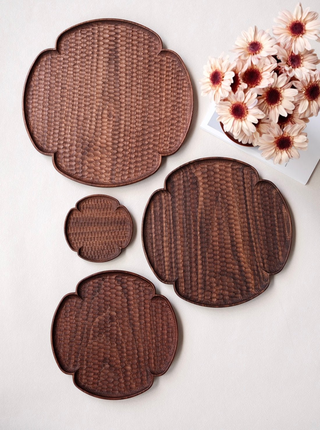 Kazunori Takatsuka 高塚和則 Walnut Wood Coaster KU02
