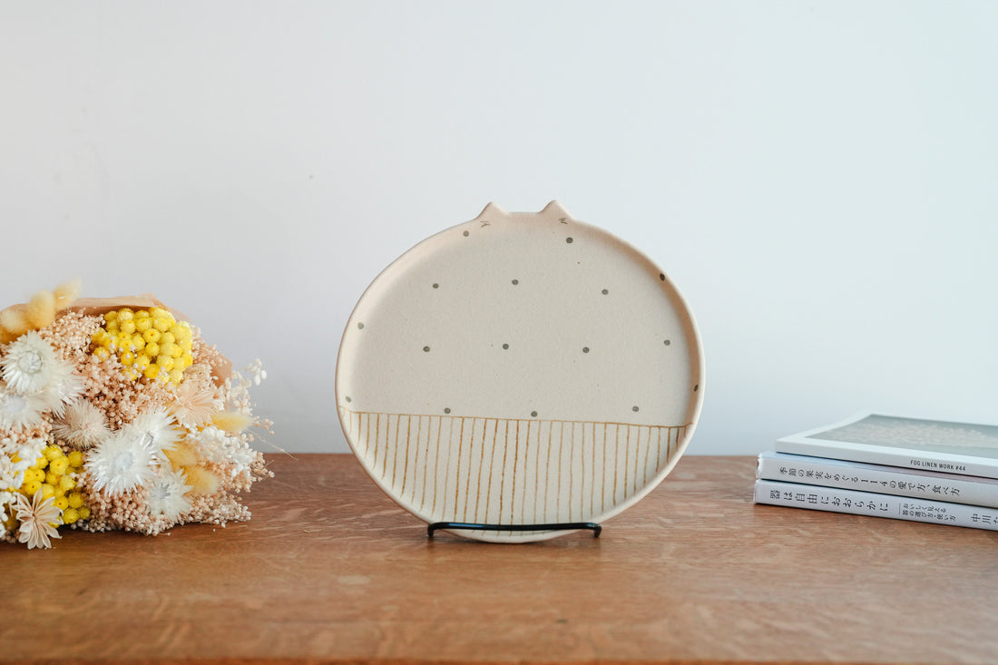 Chiho Yoshida 穗屋工房 Plate with Cat Ear - CY29