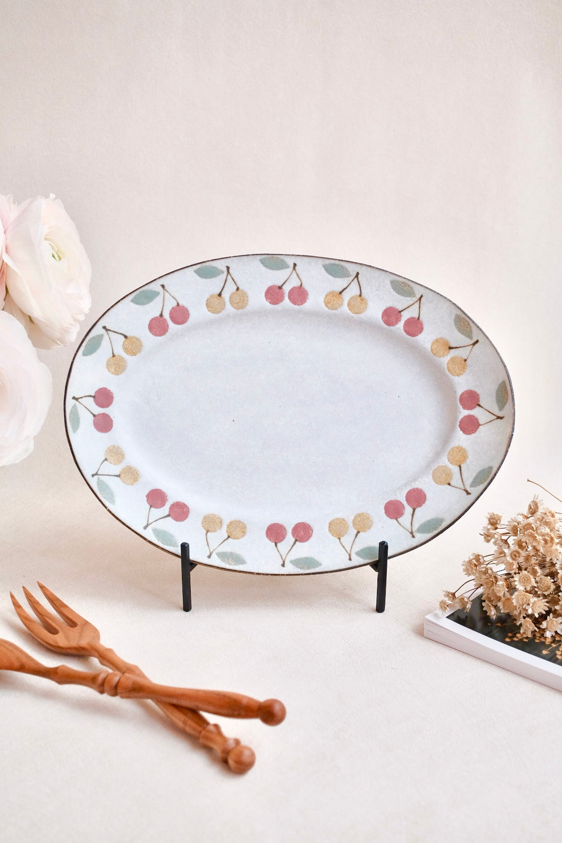 Kei Mitsumochi ミツ持啓 Oval Plate - Mix Cherry KM02