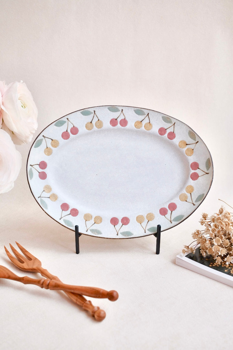 Kei Mitsumochi ミツ持啓 Oval Plate - Mix Cherry KM02