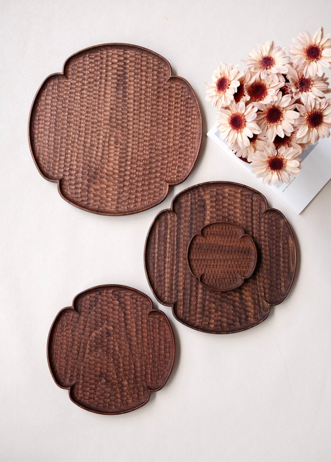 Kazunori Takatsuka 高塚和則 Walnut Wood Coaster KU02