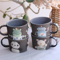Akemi Nakamura 中村明美 Animal Mug AN03