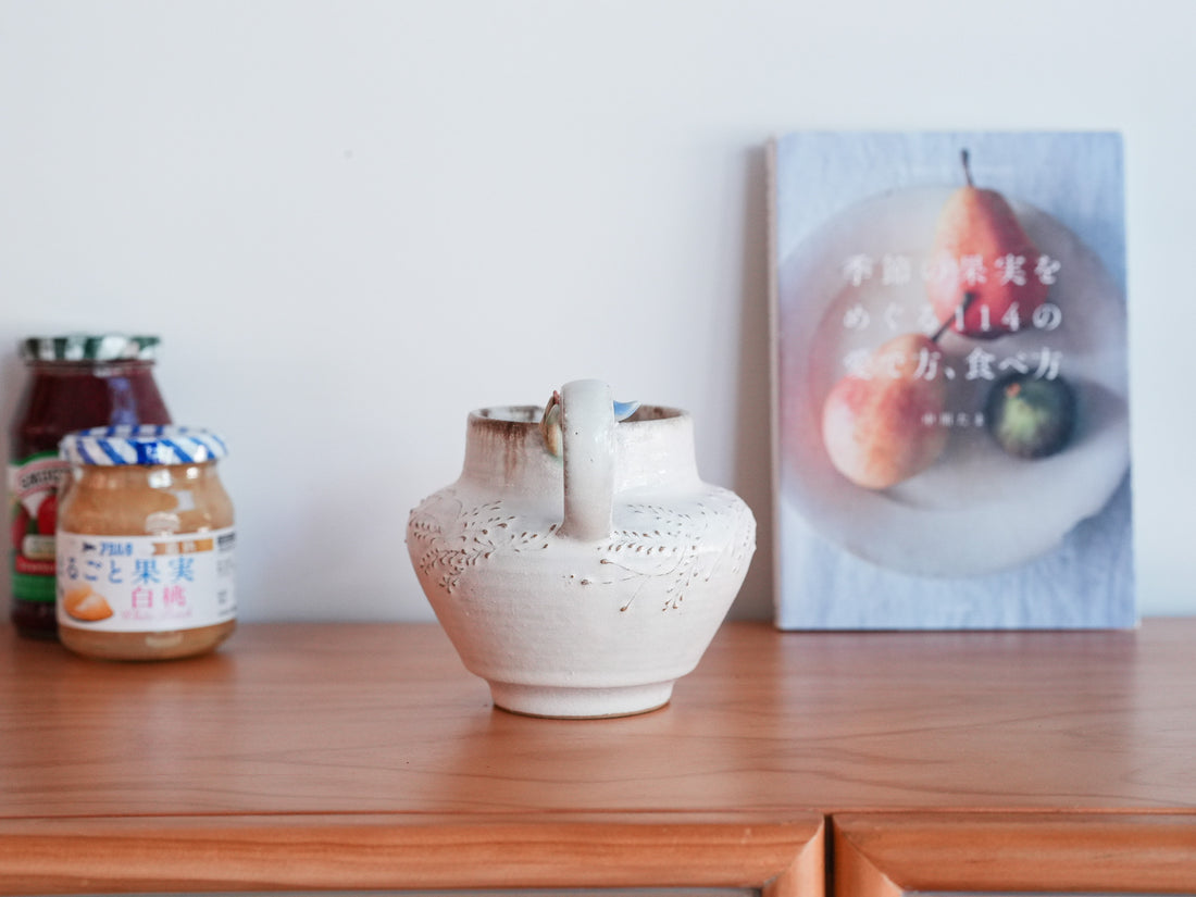 Satomi Motohashi 本橋里美 Bird and Flower Jug - Medium SM20