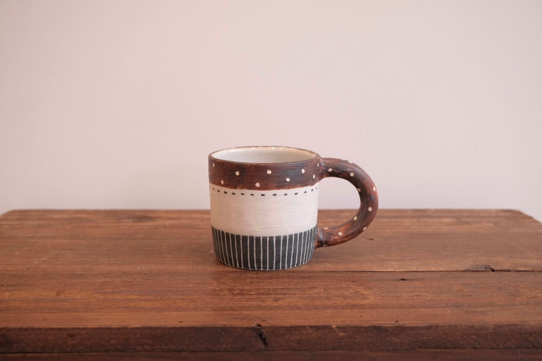 Emishi Kobo 池田匡優&美弥子 - Straight Mug EK06