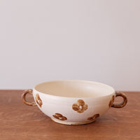 Shoko Maeda 前田祥子 Bowl w Handle