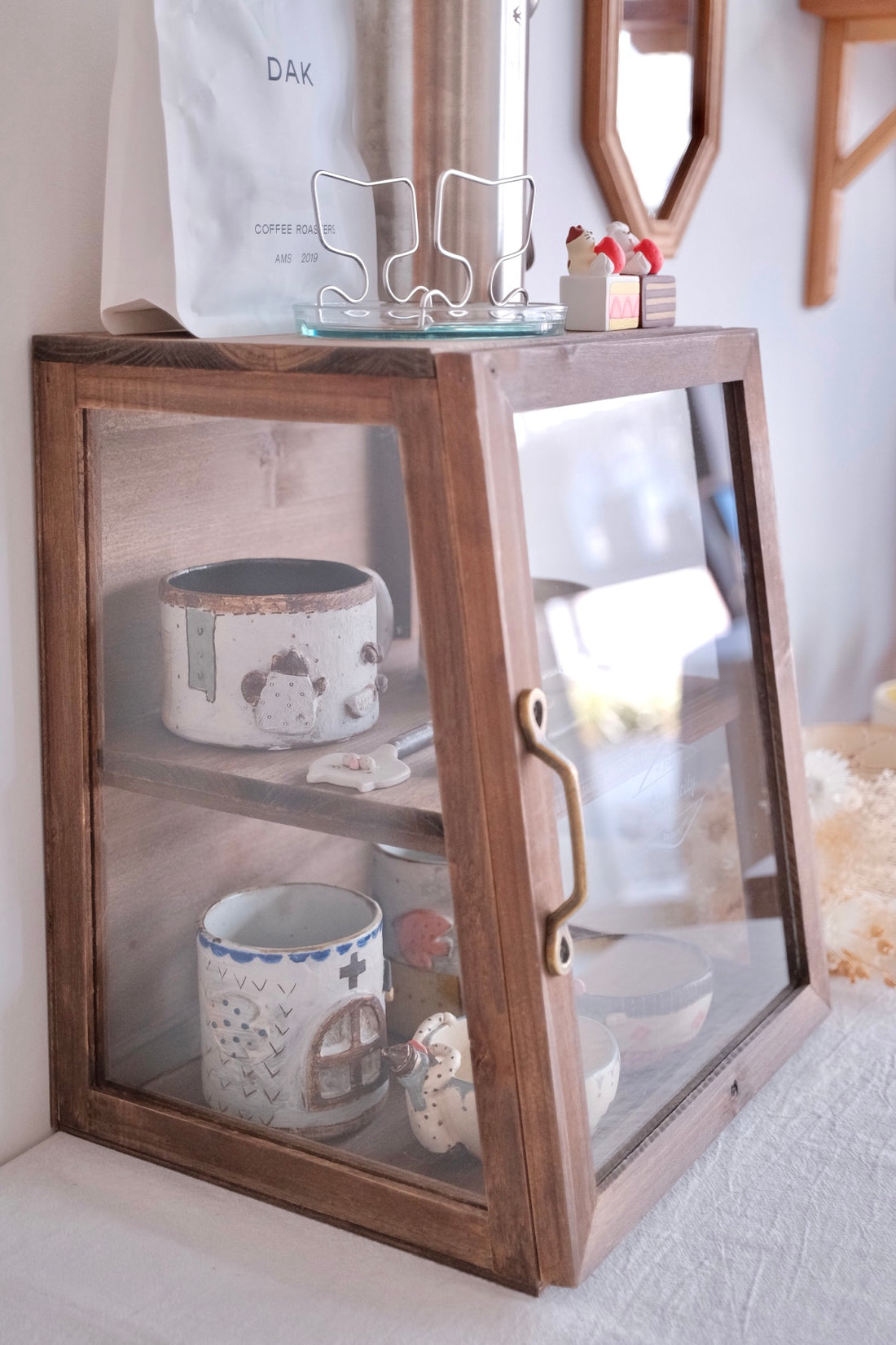 Natural Wood Storage Display Rack - Dark
