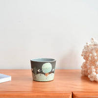 Akemi Nakamura 中村明美Sheep and Bee Free Cup AN10