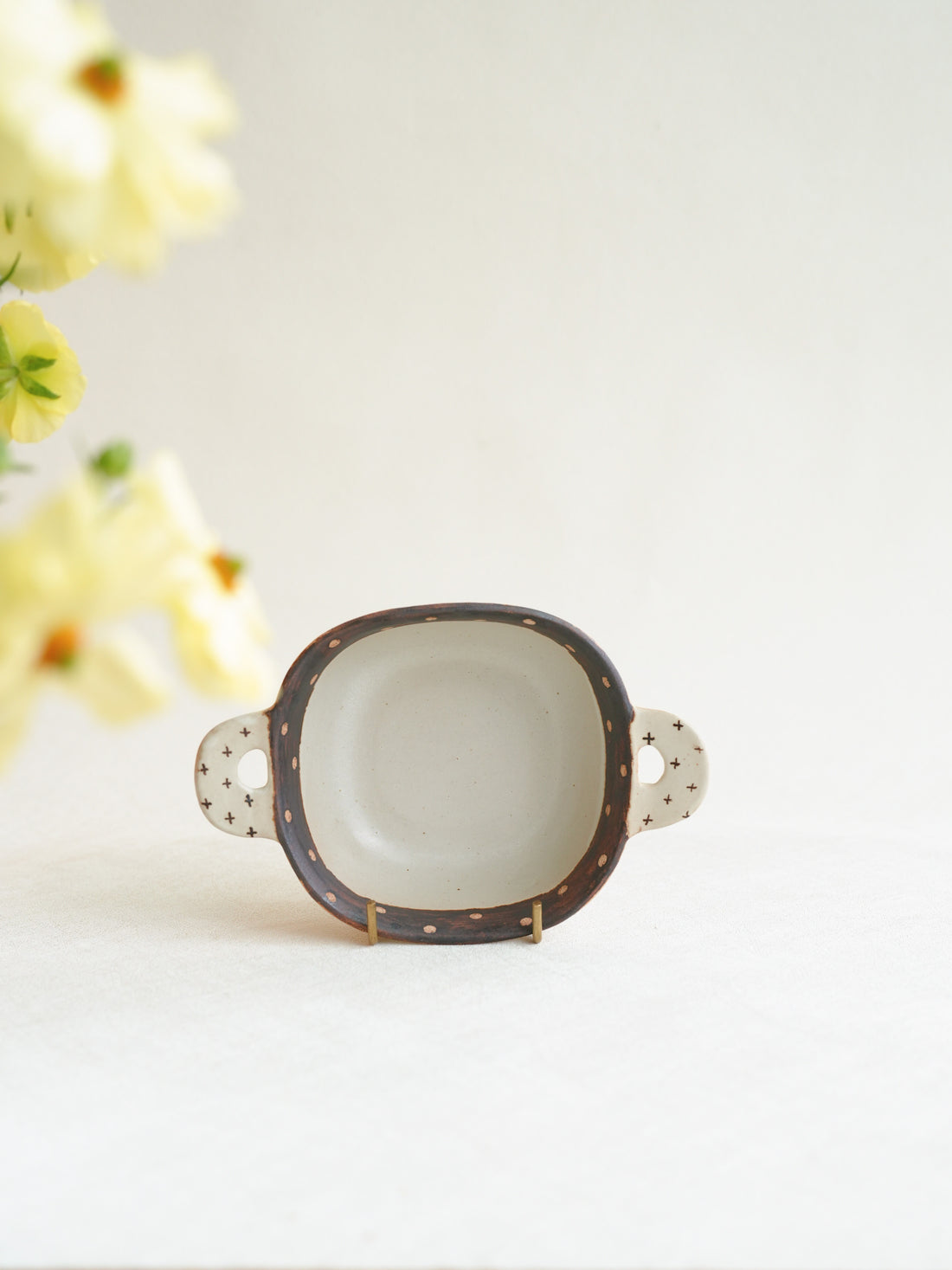 Misuzu Ishigami 石神美鈴 Small Double Handled Animal Square Plate MIS12