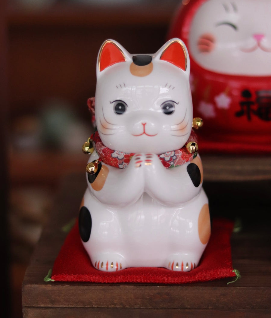 Maneki Neko- Lucky cat