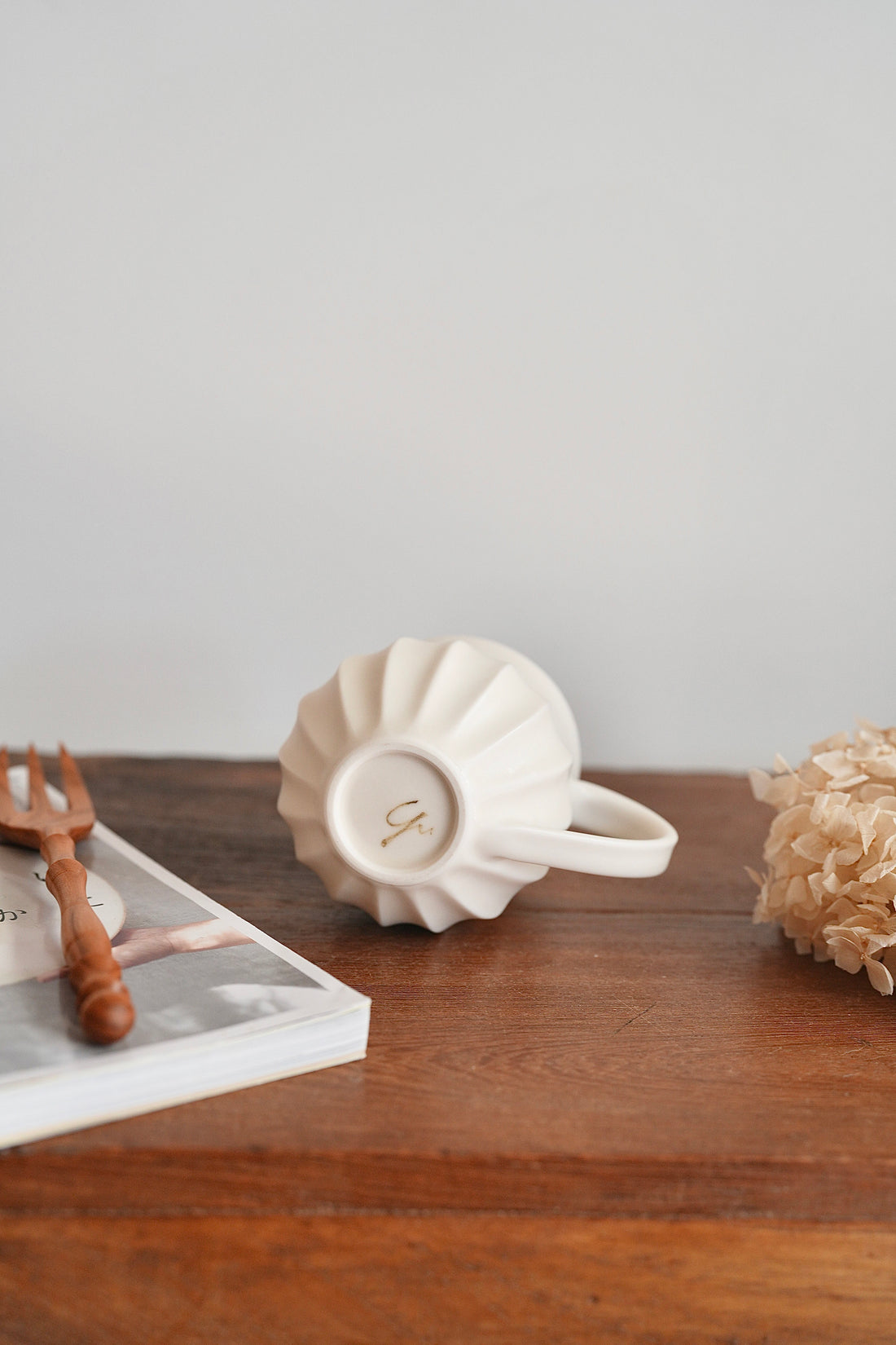 Yuko Hiramatsu 平松祐子 Small Jug YH04