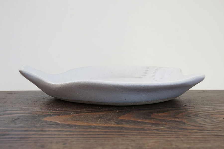 Mashiko Pottery Yoshizawa Bear Plate - Medium