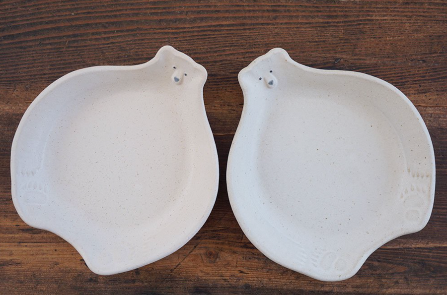 Mashiko Pottery Yoshizawa Bear Plate - Medium
