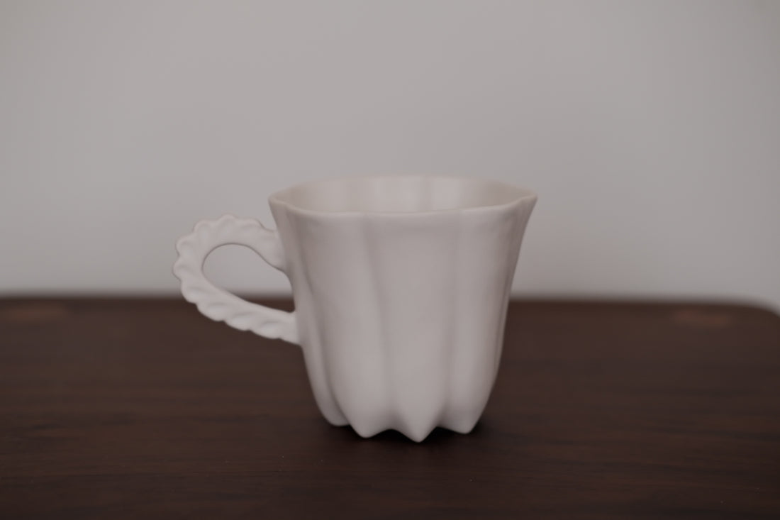 Kasumi Fujimura White Ceramic Mug 200ml