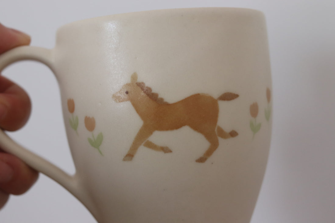 Buncho Pottery Horse Mug Large
