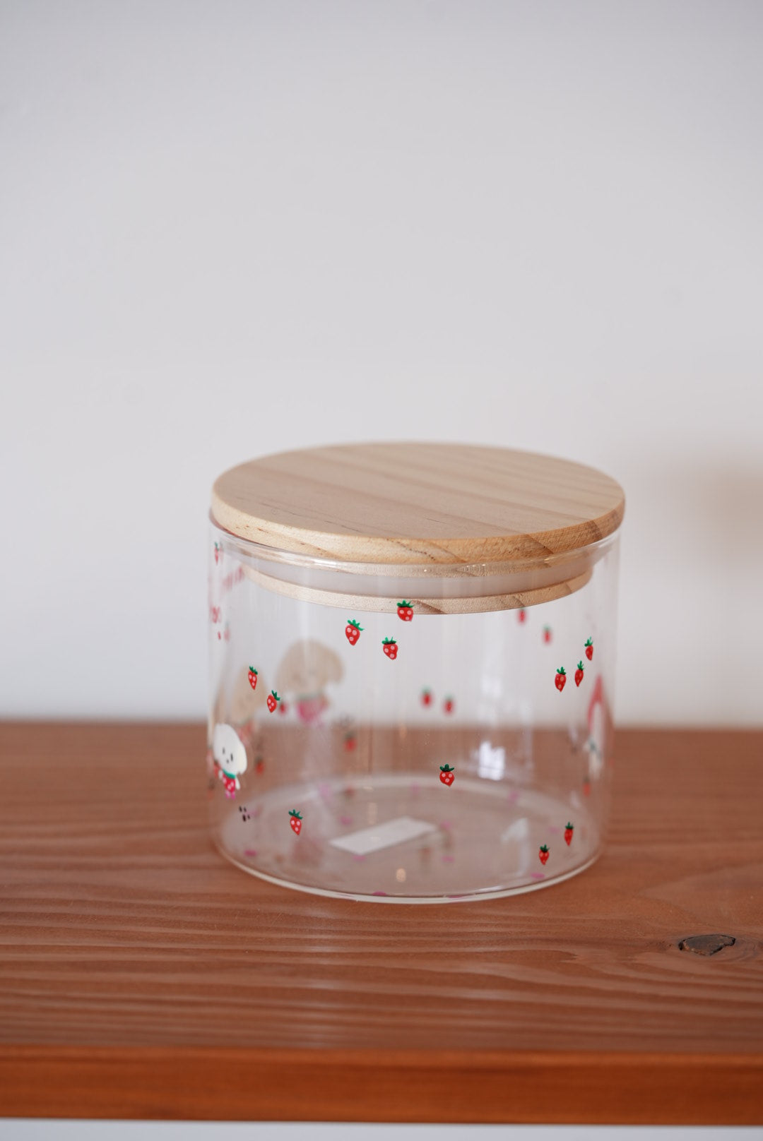 hina hiyo club Glass Container w Lid