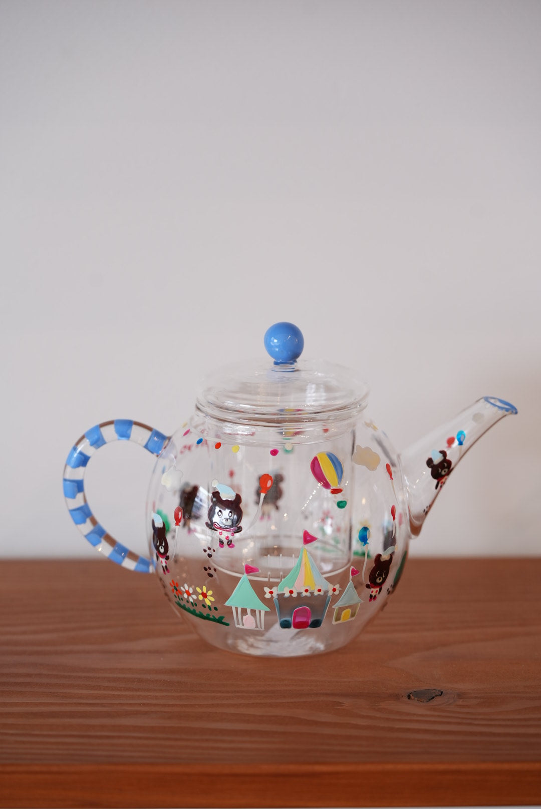 hina hiyo club Glass Teapot 