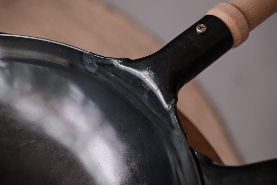 Yamada Kogyosho 山田工業所 Wooden Handle Wok