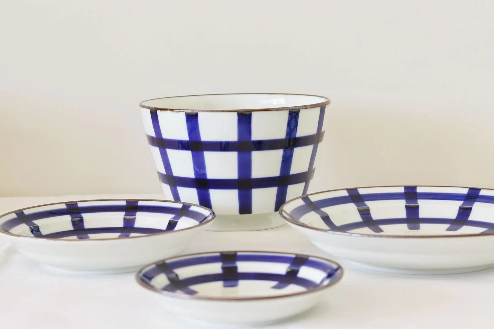 HASAMI Ware Bowl &amp; Plate - Pattern Collection