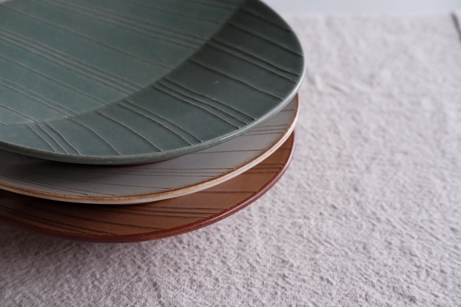 Ceramic Japan Hazara Leaf Medium Plate
