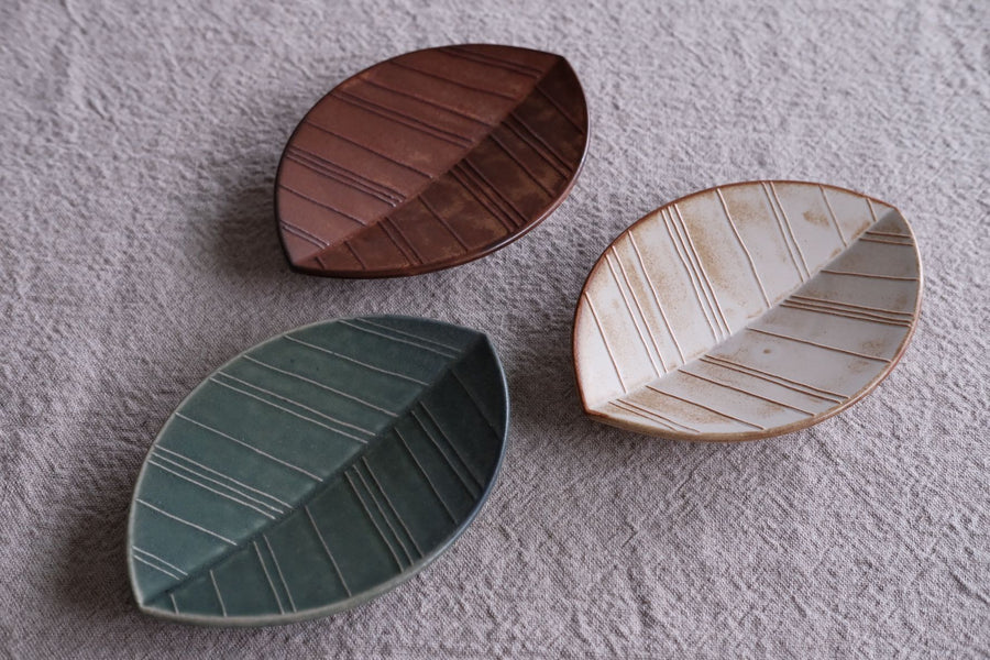 Ceramic Japan Hazara Leaf Small Plate