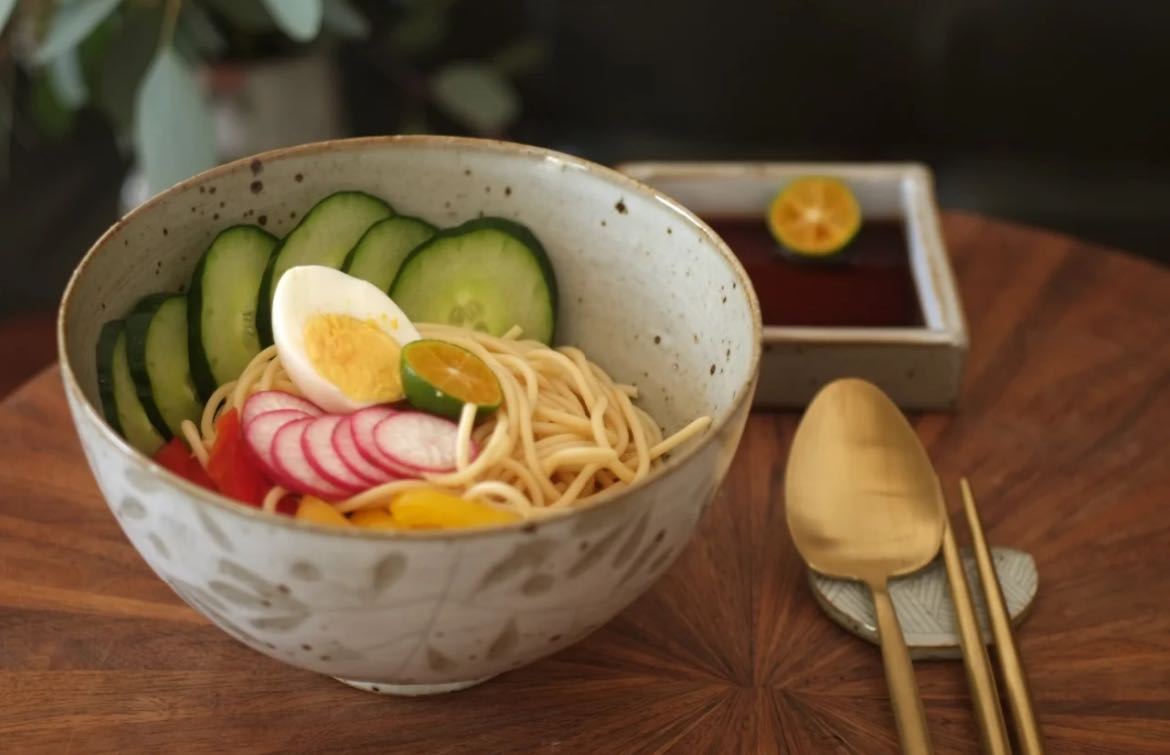 Cool Banana Noodle Bowls