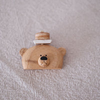 Bear brooch(Pancakes) - By Japanese artist Kinone