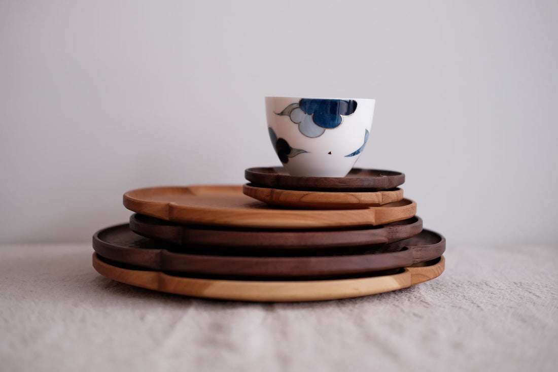 Kazunori Takatsuka 高塚和則 Walnut Wood Coaster KU02