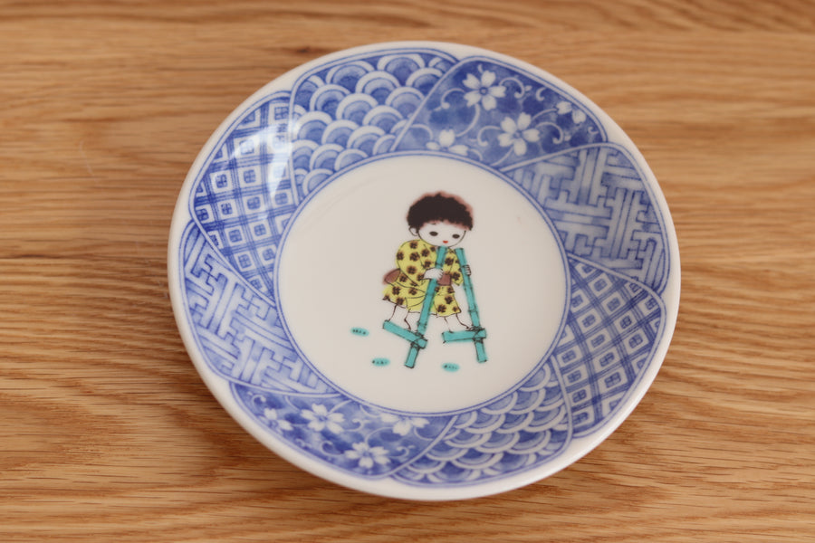 Gift Set-Kutani Ware Small Plate-Child In Kimono