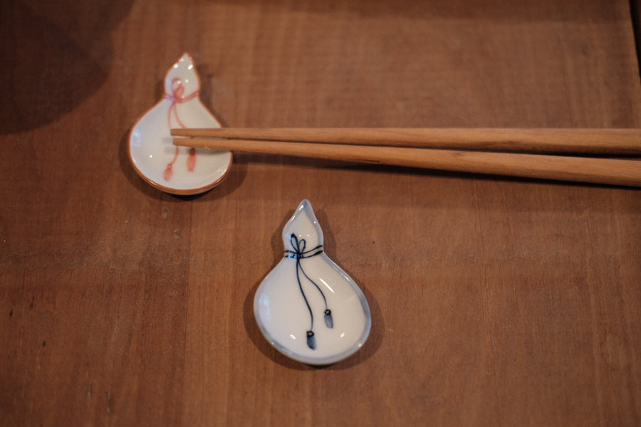 Arita Ware Chopsticks Rest