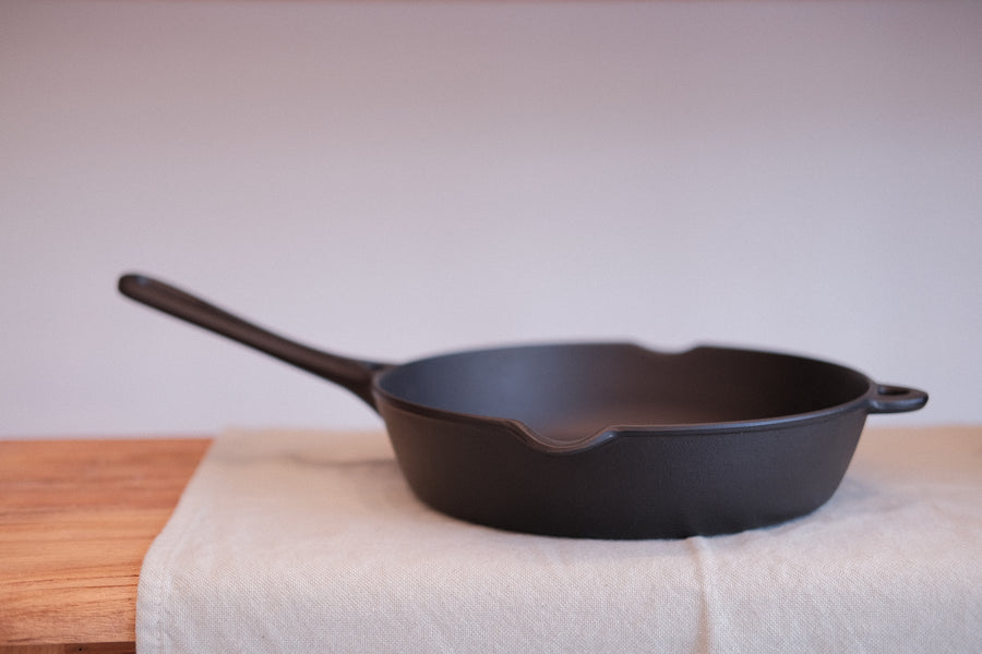 IWACHU Japanese Iron Cooking Pan